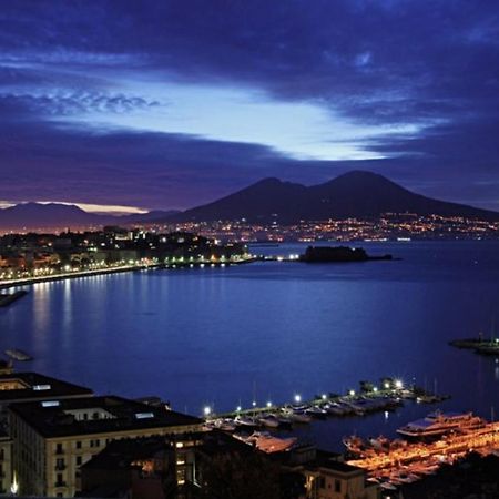 Апартаменти House Relax Bella Napoli Екстер'єр фото